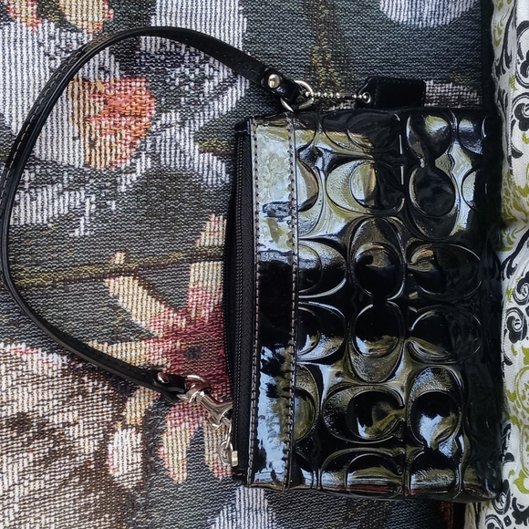 COACH BLACK LEATHER BAG/TOTE WITH WRISTLET - Picture 15 of 16